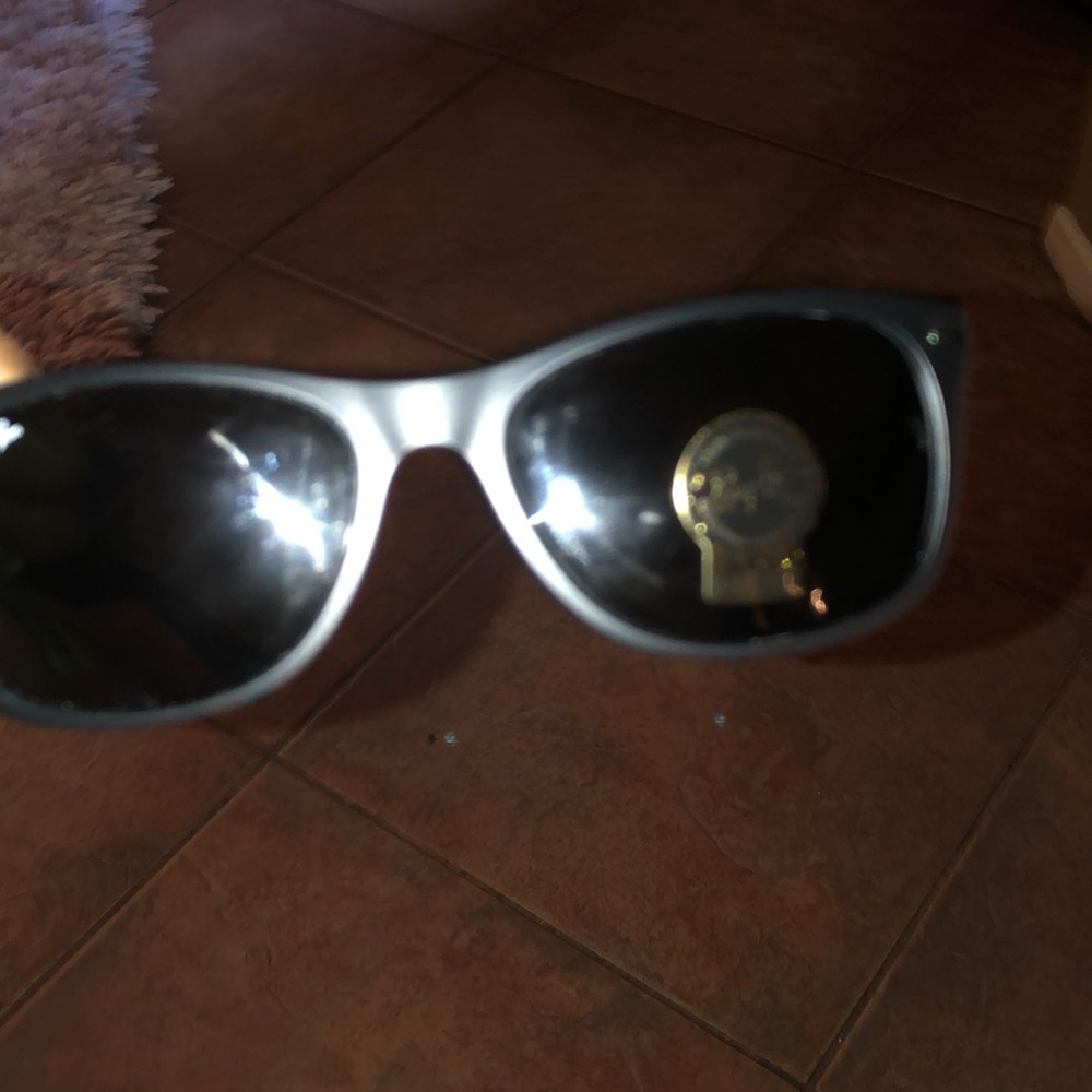 Matte black ray bans unisex